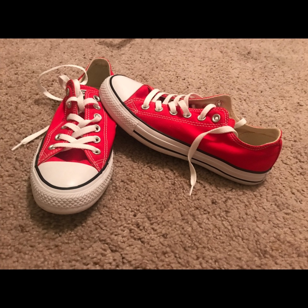 Red converse
